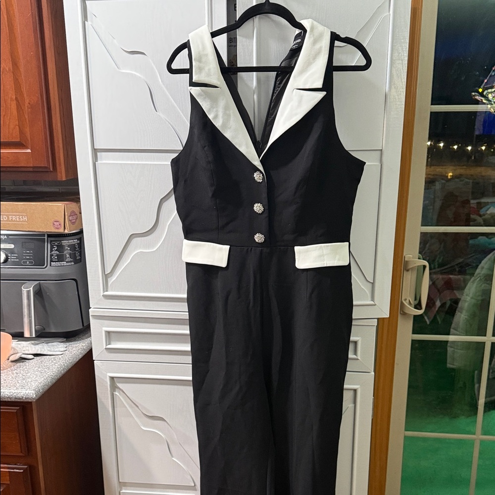 bebe Black and White Contrast Jumpsuit